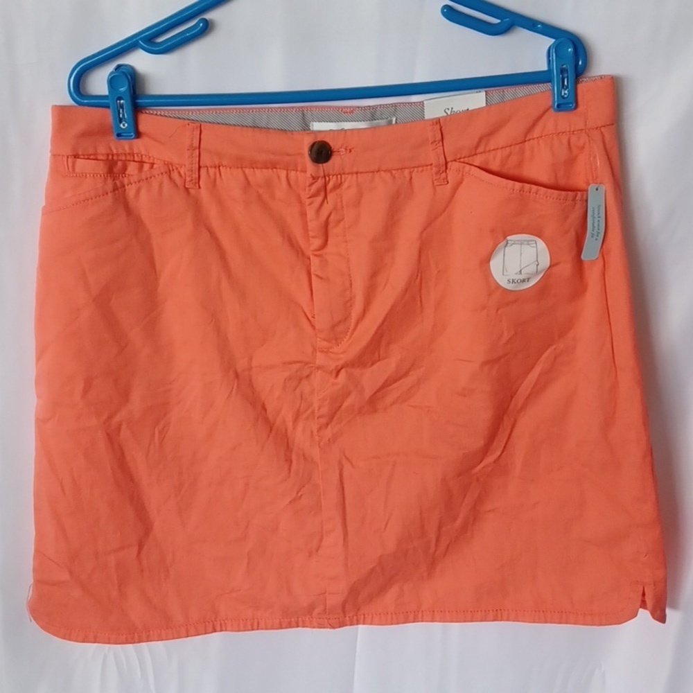 CROFT & BARROW Coral Mid Rise Skort 14 NWT